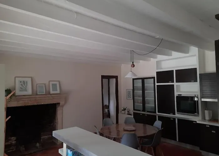 Du Louvanto Bonnes (Vienne)