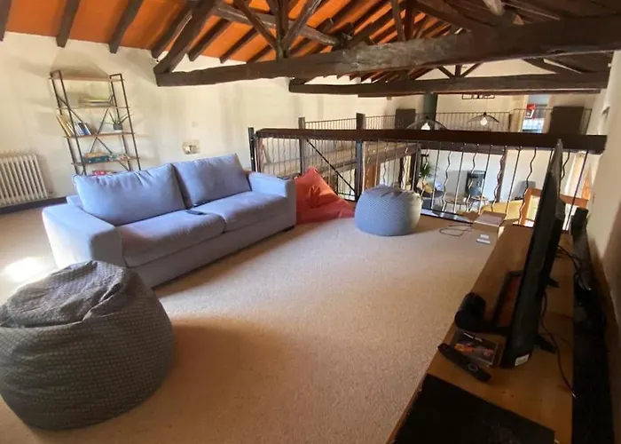 Du Louvanto Bonnes (Vienne)