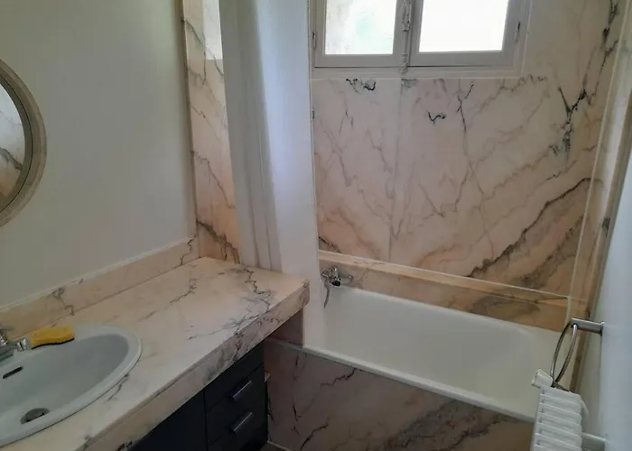 Du Louvanto 別荘 *